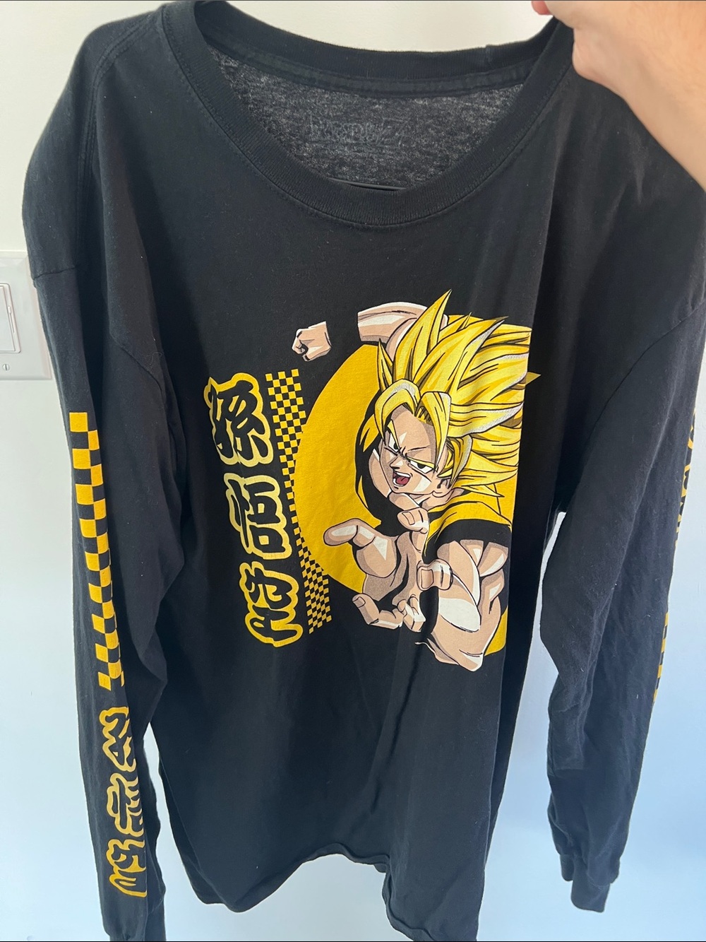 Black & Yellow Superhero Graphic Long Sleeve Tee - Kids